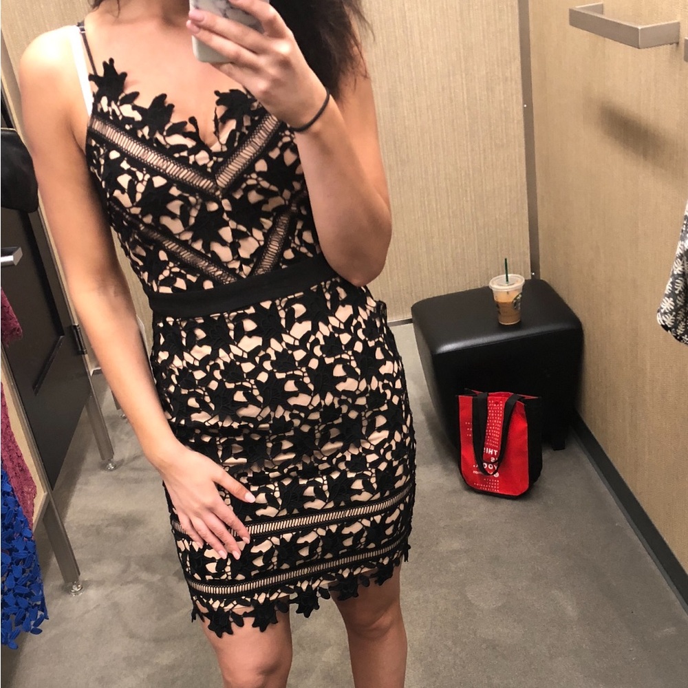 Adelyn Rae dress - Picture 3 of 3